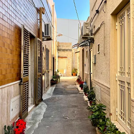 A Un Passo Dal Volo * Bari